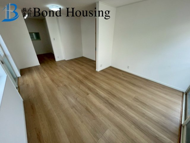JR土山駅徒歩19分　外壁塗装歴有　魚住町清水　中古戸建の洋室