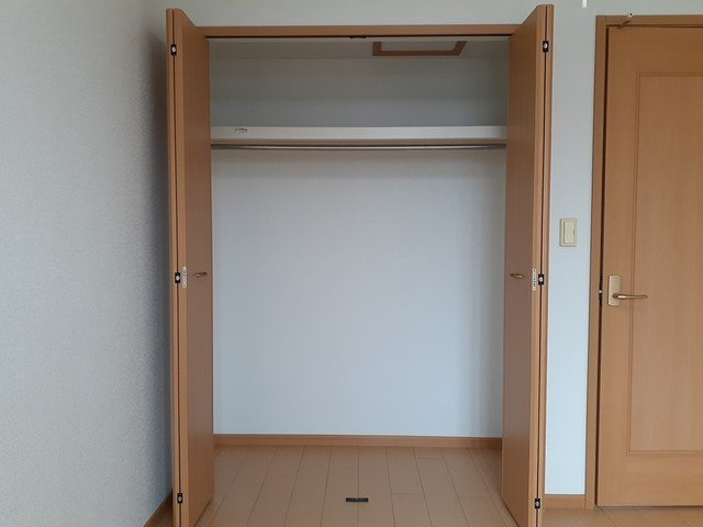 ヒラソールＢの収納