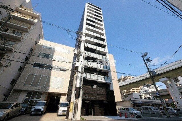ソルテラス阿波座ウィズの外観