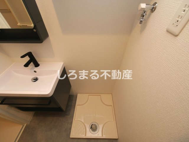 コンフォリア・リヴ淡路町一丁目のその他