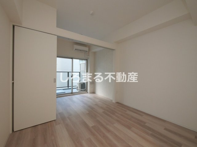 コンフォリア・リヴ淡路町一丁目の居間・リビング