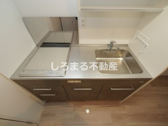 コンフォリア・リヴ淡路町一丁目のキッチン