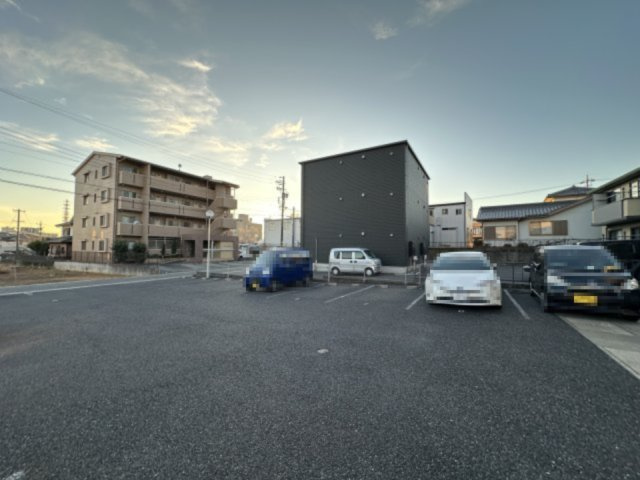すまいる小坂の駐車場