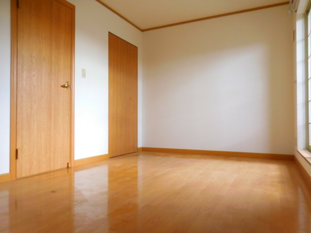 高槻市大塚町２丁目のタウンの子供部屋