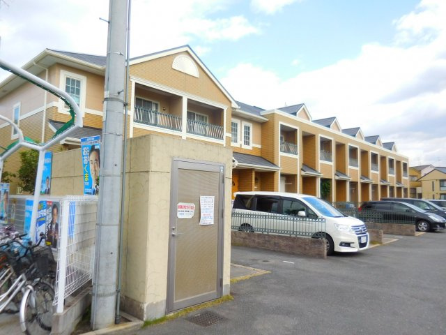 高槻市大塚町２丁目のタウンの外観