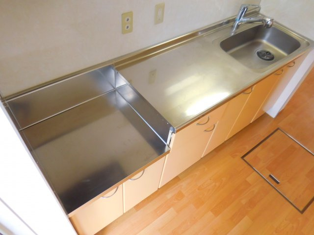 高槻市大塚町２丁目のタウンのキッチン