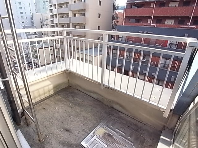 L　TOAST　KOBEのバルコニー