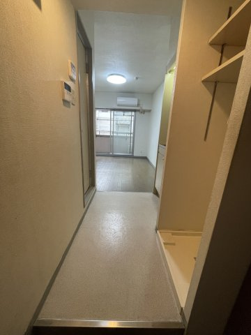 ラルゴTNの玄関