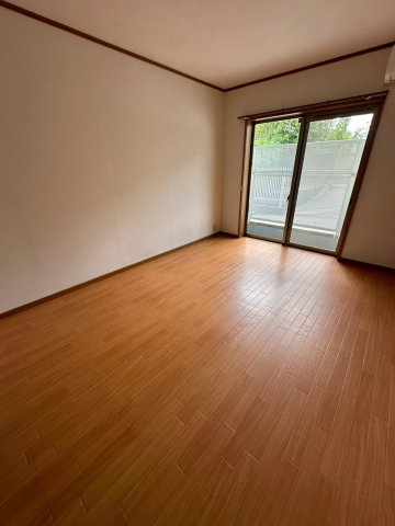 セレブ岡本の居間・リビング