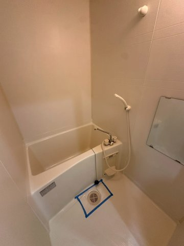 セレブ岡本の浴室
