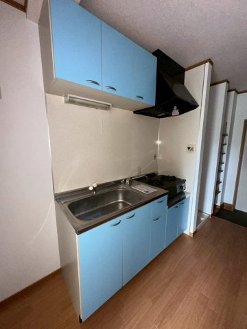 セレブ岡本のキッチン