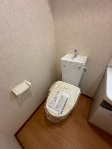 セレブ岡本のトイレ