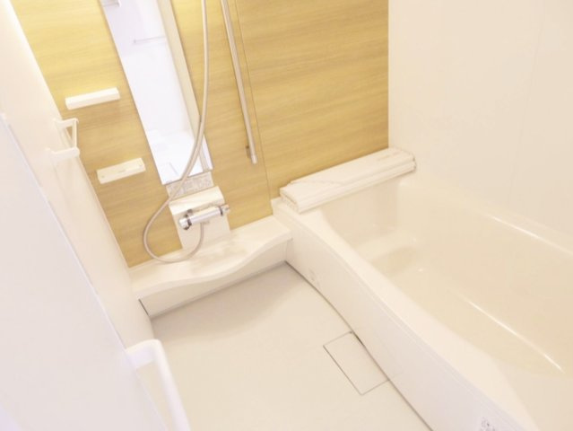 ゼピュロス学園の森　Jの浴室