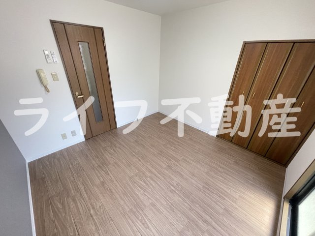 エイチツーオー小阪の内装|内装は落ち着いています