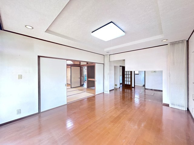 壬生町安塚　中古戸建の居間・リビング