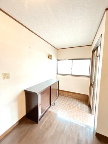 壬生町安塚　中古戸建の玄関