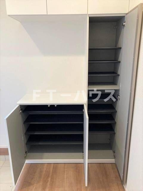 Ｓｕｍａｉ－ｔｏ市川市北方町０２の収納