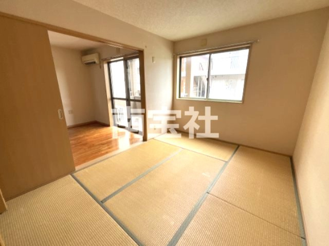【寝室】