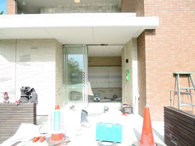 ネオコート上土室　のエントランス