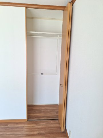 クリオ旗の台の収納