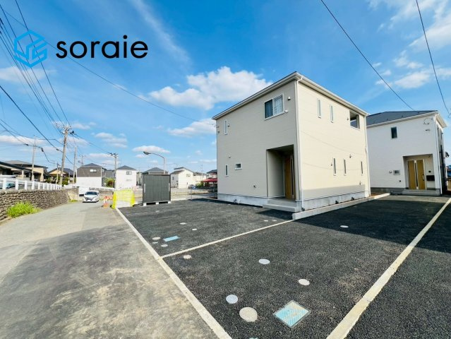 飯能市双柳第40　新築戸建　3号棟　クレイドルガーデンの前面道路含む現地写真|4/25　撮影