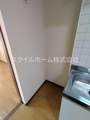 【キッチン】 | グランシャリオⅡ | 別部屋写真です。