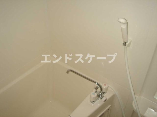 キャトルレーヴの浴室|バス
高崎、前橋のお部屋探しはエンドスケープまで！お客様の理想お聞かせ下さい♪