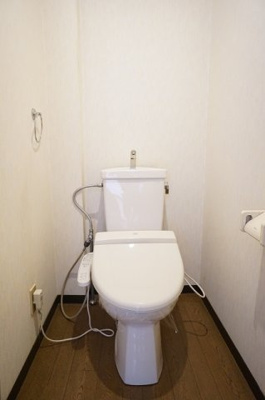【トイレ】 | グランドリア | コンパクトで使いやすいトイレです