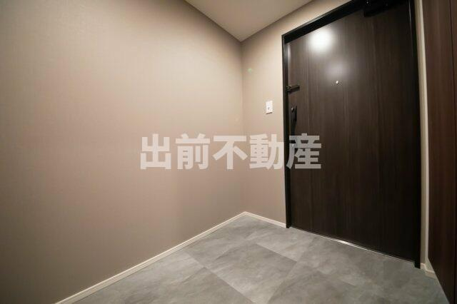 プラウドフラット月島アベニューの玄関