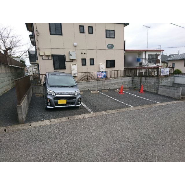エスプワールの駐車場|駐車スペースもあります