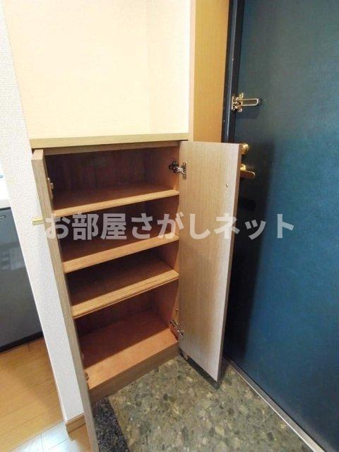 エクセリア池袋【おとり物件なし】#学生・社会人にオススメ！初期費用分割払いOK！の収納|靴入