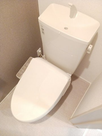 マークウエストＦ　Ⅲのトイレ|コンパクトで使いやすいトイレです
