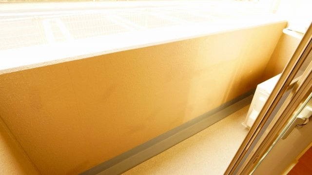 エスポワール　Ｔ＆Ｃのバルコニー|外からの目が気にならないバルコニーで洗濯物が干せます