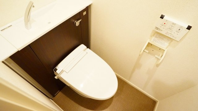 エスポワール　Ｔ＆Ｃのトイレ|落ち着いたトイレです