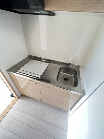 リープラス立花のキッチン|コンパクトなキッチンで掃除もラクラク