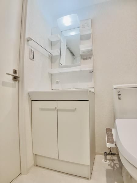 ＧＲＡＮ　ＤＯＭＡＮＥ　ＫＩＴＡＡＫＡＢＡＮＥの洗面所