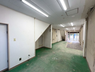 【その他】 | 南区上鳥羽南島田町　事務所付き住宅 | 店舗部分