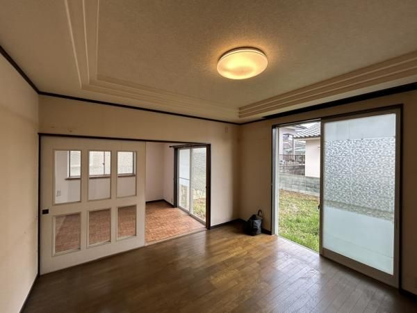 【居間・リビング】 | 嘉穂郡桂川町大字土師　中古一戸建☆仲介手数料無料☆