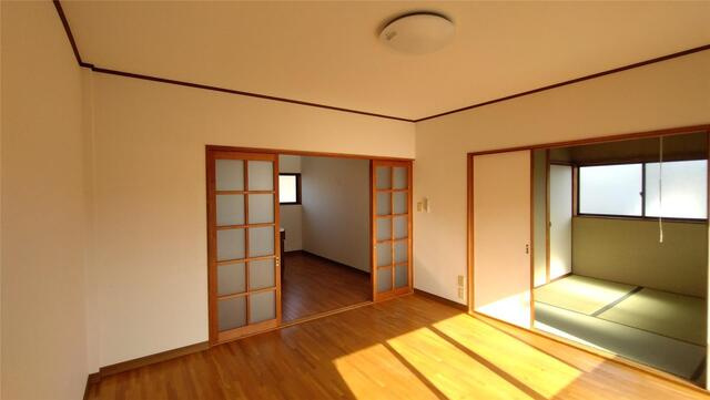 山惣西栄町コーポAの洋室