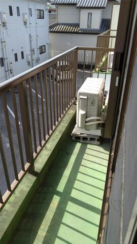 山惣西栄町コーポAのバルコニー