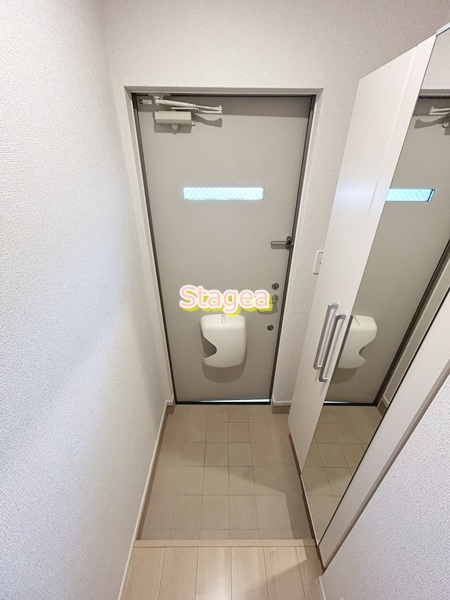 サニーグレイスの玄関