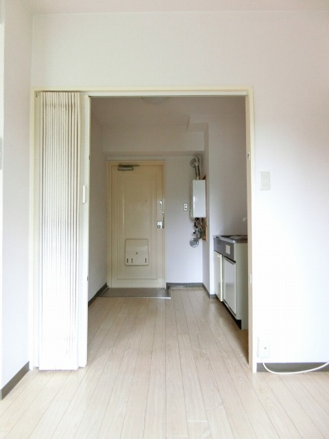 サンプラザ京橋の内装|(参考)同マンション他部屋の写真