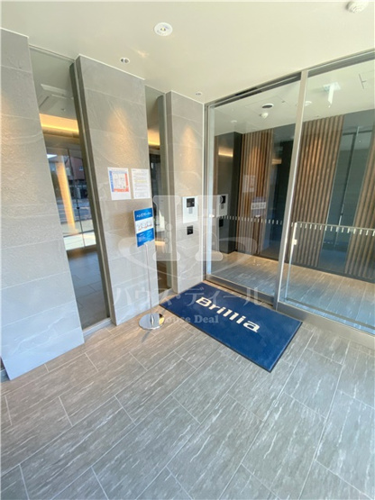 【エントランス】 | Brillia ist 赤羽 | 落ち着いたエントランスです