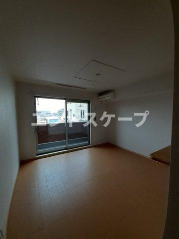 ソレイユコートＳの居間・リビング|高崎、前橋のお部屋探しはエンドスケープまで！お客様の理想お聞かせ下さい♪