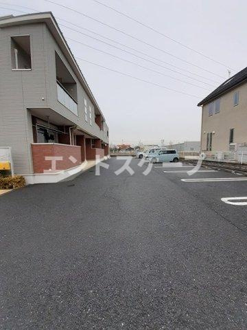 ソレイユコートＳの駐車場|高崎、前橋のお部屋探しはエンドスケープまで！お客様の理想お聞かせ下さい♪