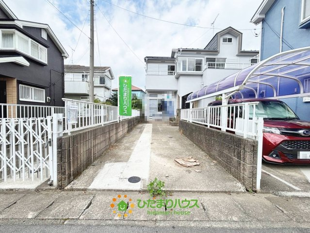 古河市大山１期　中古一戸建ての駐車場