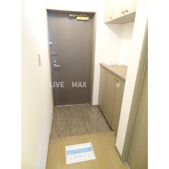 【玄関】ラフィナート深沢