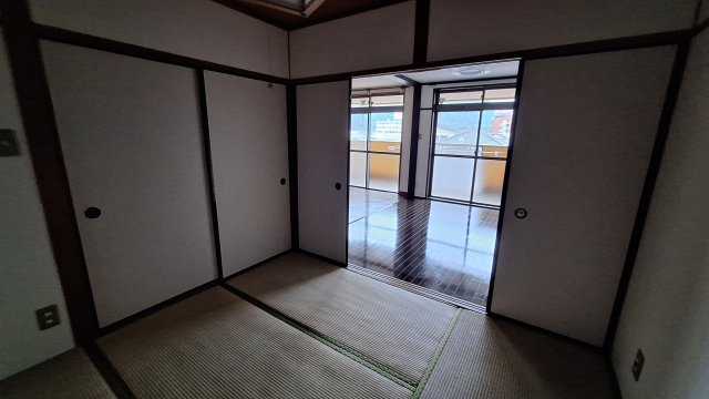 甲西中央ビルの和室