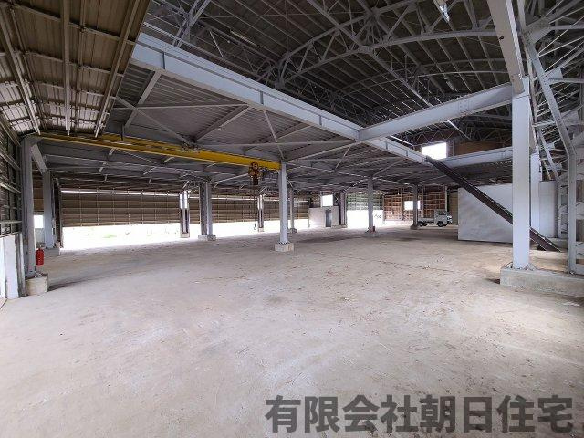 【その他】 | 出雲市斐川町学頭 倉庫 5,500万円 | 倉庫内写真です