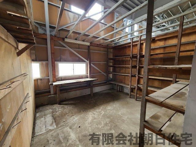 【その他】 | 出雲市斐川町学頭 倉庫 5,500万円 | 倉庫内写真です
